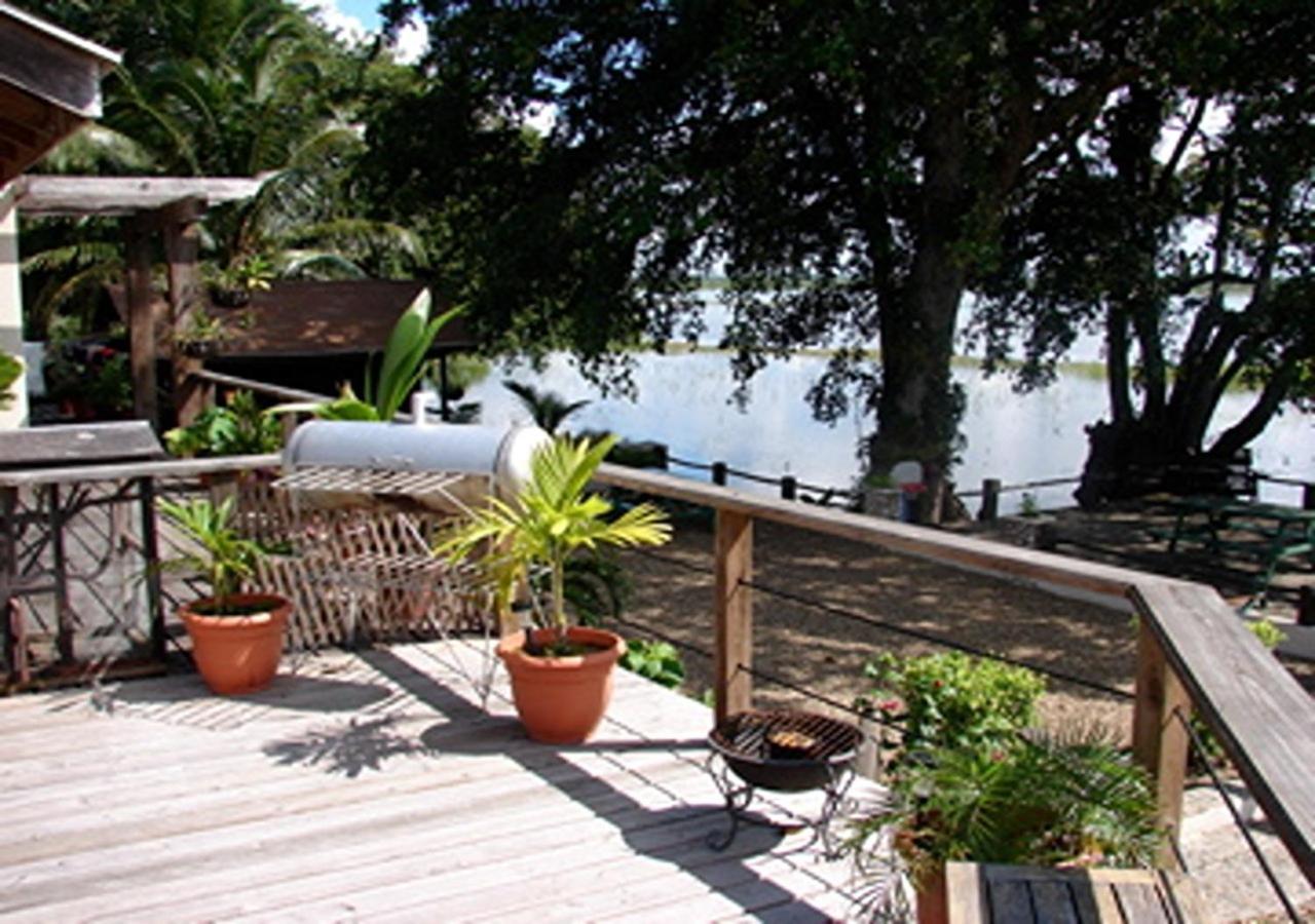 Crooкed Tree Lodge Belize Crooked Tree Eksteriør billede